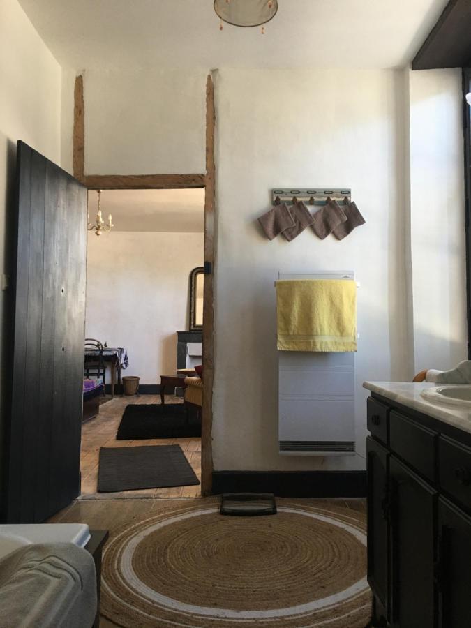Chambre Sdb Privee Townhouse 26 Chambres D'Hotes Civray Civray  Exteriör bild
